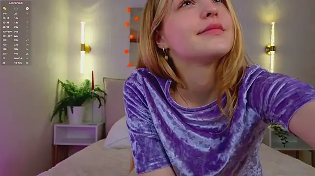 Stay_with_alice - Topless with touch yourself