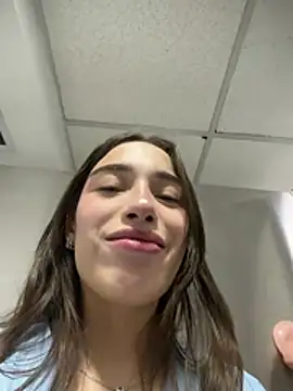 Sweet_Milaa1 - DOGGY STYLE + HIHG VIBRATIONS 😈