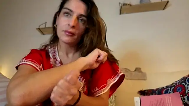 Camii2244 - Massage feet
