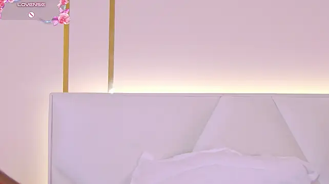 KiraBarlows - Stay excited and happy