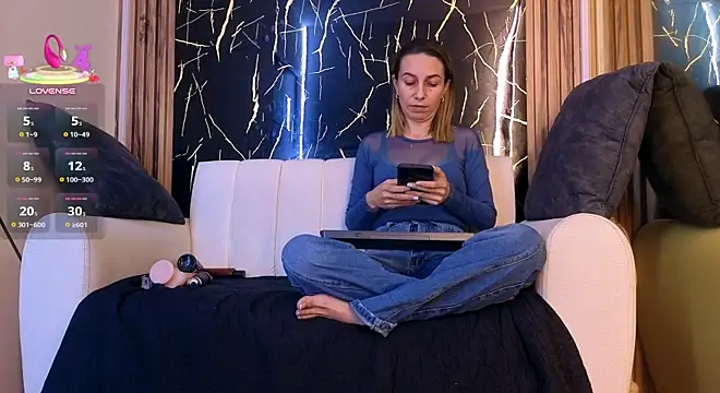 Starlight_Mature_pm - riding dildo