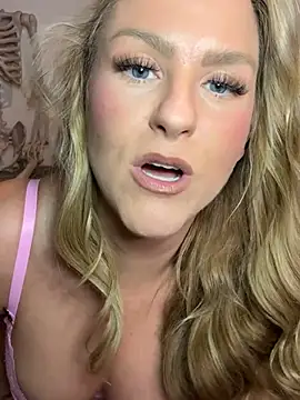 CharleighBaker - 3 min control & striptease