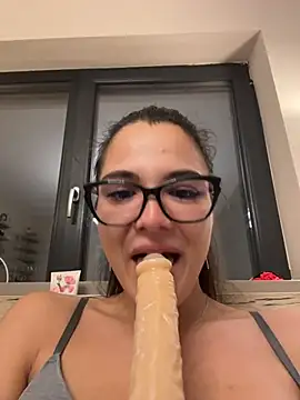 EwaLeee - Let me suck that cock 🫦🍌