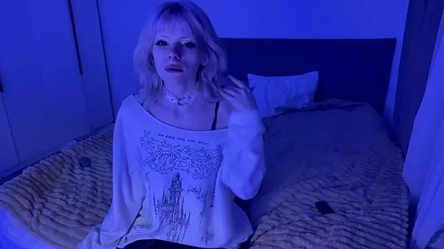 Askalissa - squezze cheast <3