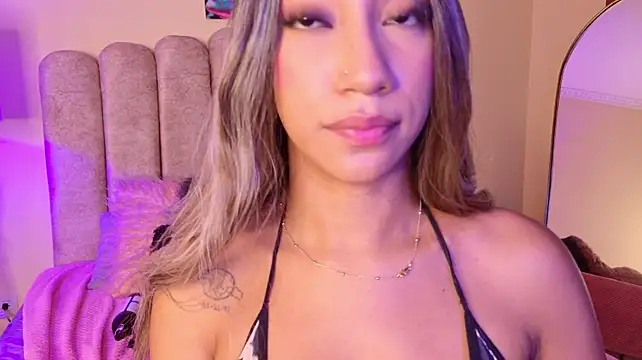 Bell_popperr_ - sexy dance + oil body