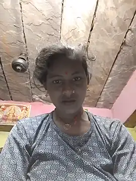 Hot_khusi753