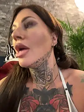 Krysstal003 - deepthroat 27cm dildo+vid last tipper