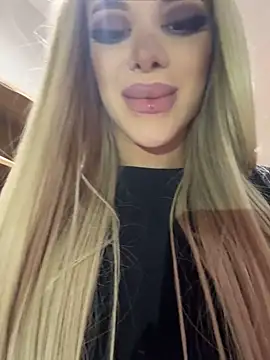 AlyssaFoxx_