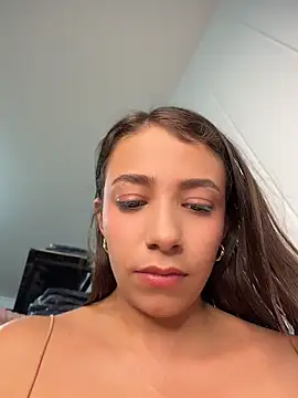 Hall_16 - Shower show