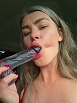 Lilmissvyx - Sit pussy on your face
