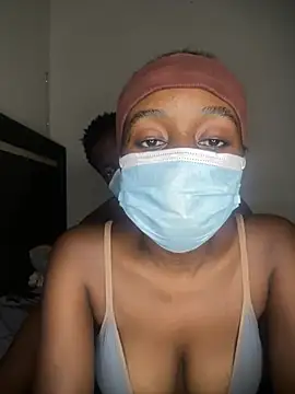 Sexycoupp - Bounce and squirt on dick