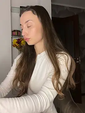 Polli_Kiss - bouncing boobs