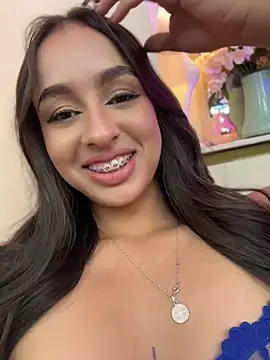AliciaRoux - Buttplug on DEEP pussy fingering