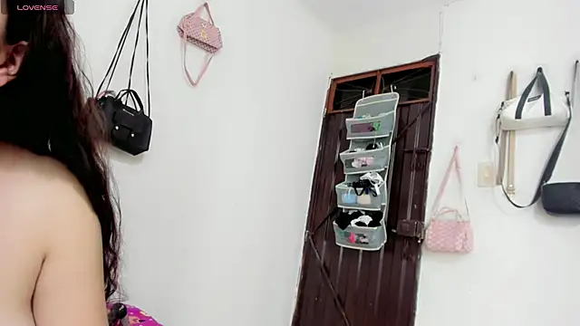 LunaMorettis - toy hand in my pussy