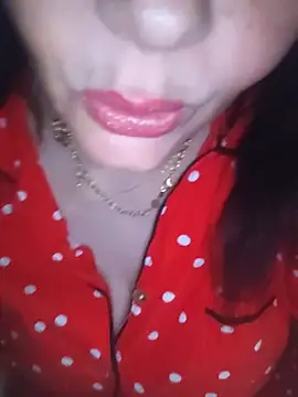 AMONNA2000 - Flash ass tits in dovecoteاعري بزازي وطي