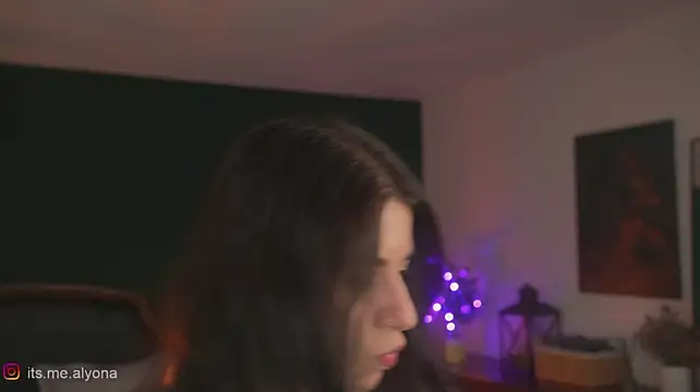 Alyonaqueen_