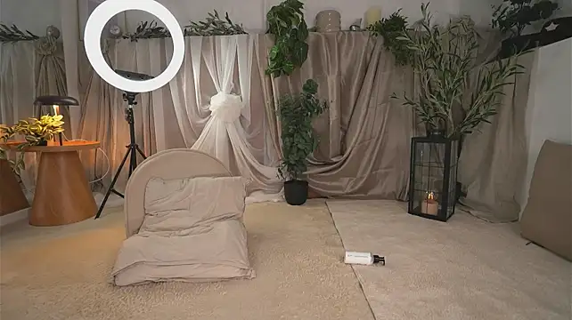 Innocenthish - domi pussy fuck