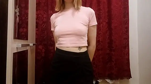 AureaBornemann - Show off my boobs and squeeze them