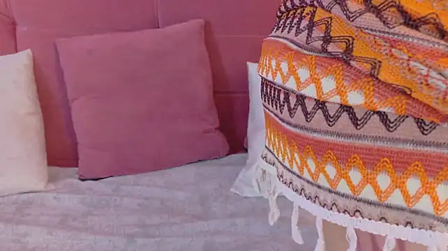 Karina2Smith - plug in my ass