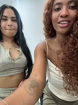 Angel_preta - Siririca de roupa