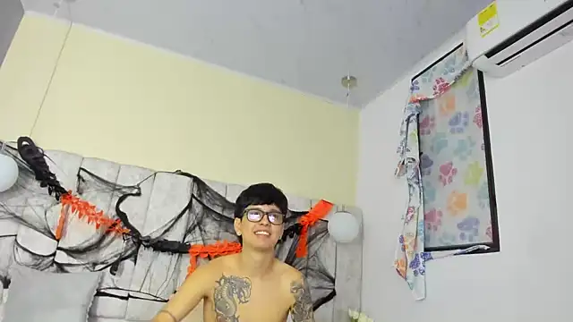 Diana_santy - fuck mi pussy in cow girl