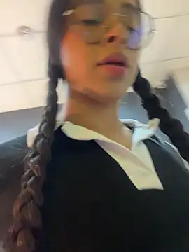 HappyKittyXXX - FINGERING PUSSY😈