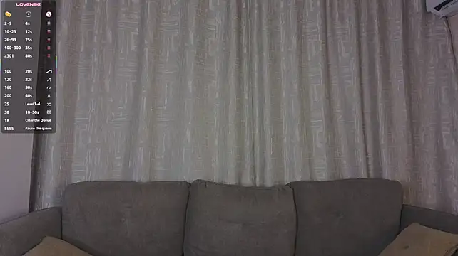 EnricaElis - dance and tease my panties!!