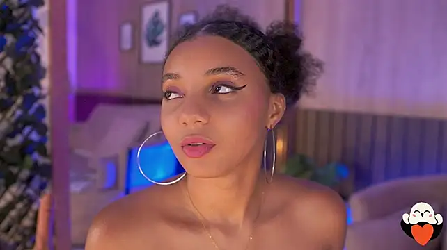 BrianaLane - 🍑 Flash asshole