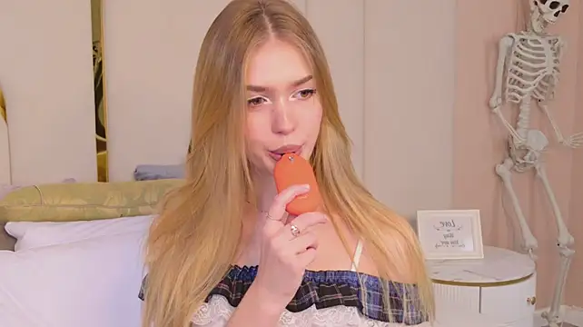JenniNellson - naked photo in pm ^^