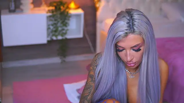 Juicy_Jessye - finger my asshole