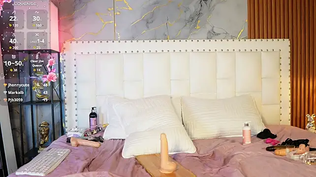 ExoticNativeLatina - DILDO FUCK 🍆🍆