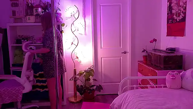 Daisy_Dollxo - Seethru Lingerie + Stockings