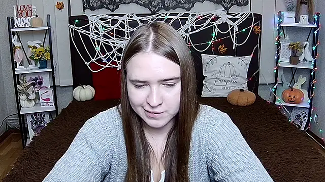 LauraHlot - Every Tip Brings Us Closer 🫶