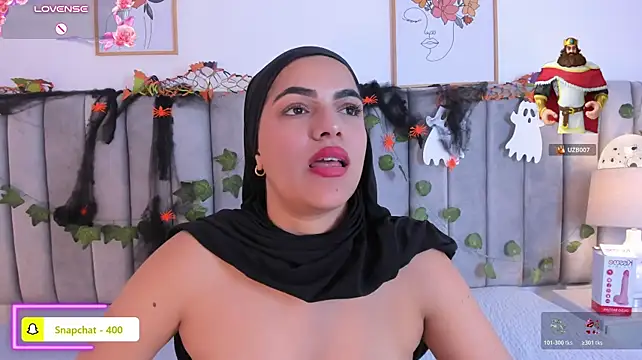 Umarani_ - Panties off and zoom pussy