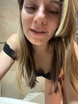 Barbi_0 - Oil in tits and topless 🍒😳