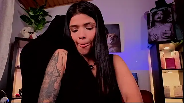 Alaia_Asuka - Oil on ass 🍑