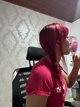 Juliethademon - I suck Isabella's tits🥥