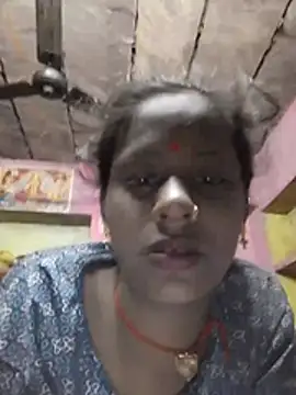 Hot_khusi753