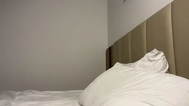 1angel_kitty - take off the t-shirt