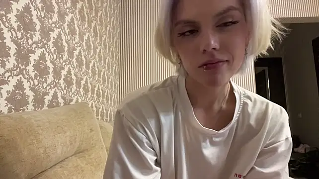 TamikaFeagler - tease me with my panty straps