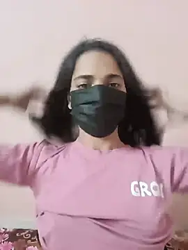 Alisha07 - Ass show 👄😍