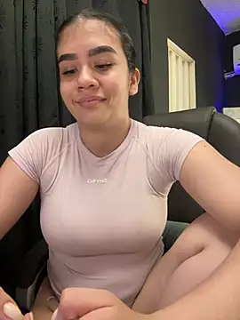 Alhaana_ - OPEN LEGS!! OPEN PUSSY!!
