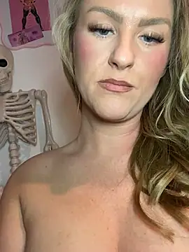 CharleighBaker - Finger pussy lick fingers
