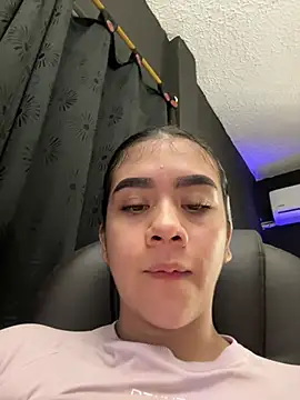 Alhaana_ - OPEN LEGS!! OPEN PUSSY!!