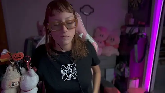 SpaceCowWhore - GAMING LUSH IN TAKE MY TOP OFF