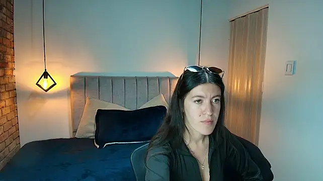 LiaCooper_ - AFTERNOON SQUIRT TIME💦😈