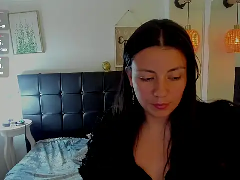 Valeri_bj - boob oil