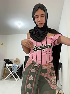 Sweetmuslim01 - fill my cunt with milk 🥛🥵