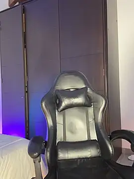 Eva_Jagger - riding and bouncing ass