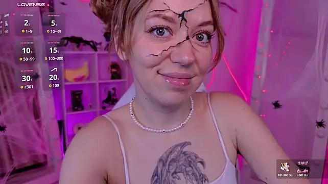 NikkiCollins - suck a dildo